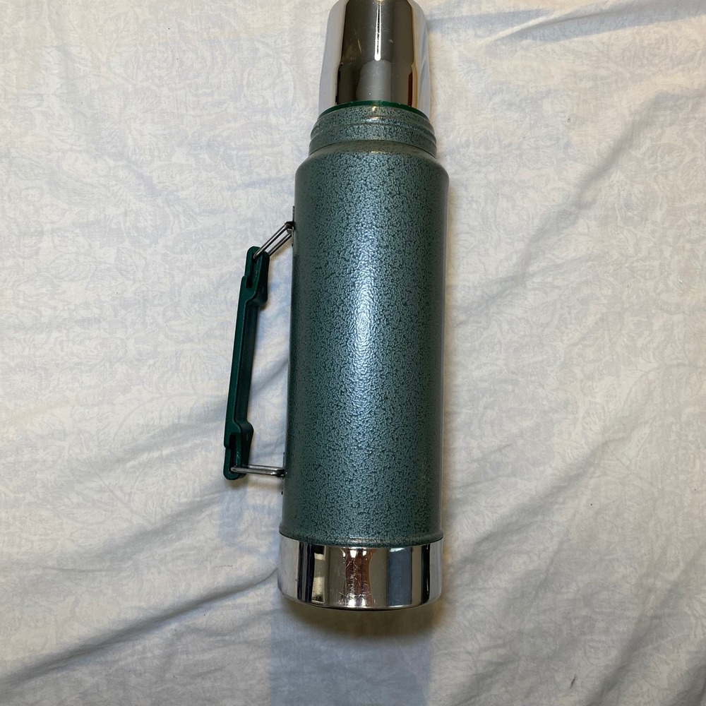 Vintage 1993 Aladdin Stanley A-944DH Quart Thermos Green Hammertone USA - Picture 2 of 14